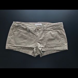 Hollister khaki shorts